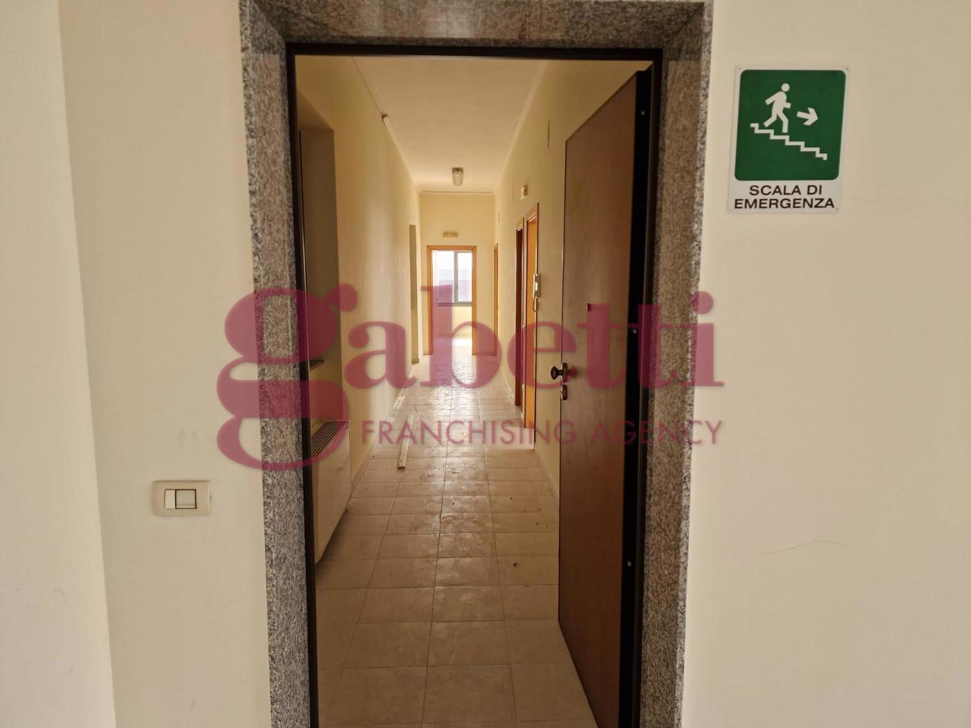 Ufficio in affitto a Marcianise