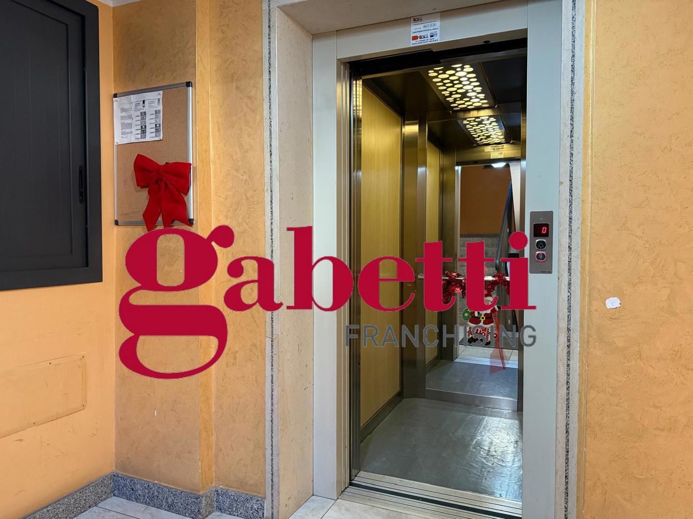 Attico in vendita a San Nicola la Strada