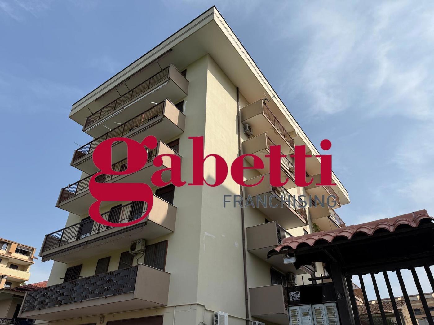 Quadrilocale in vendita a San Nicola la Strada