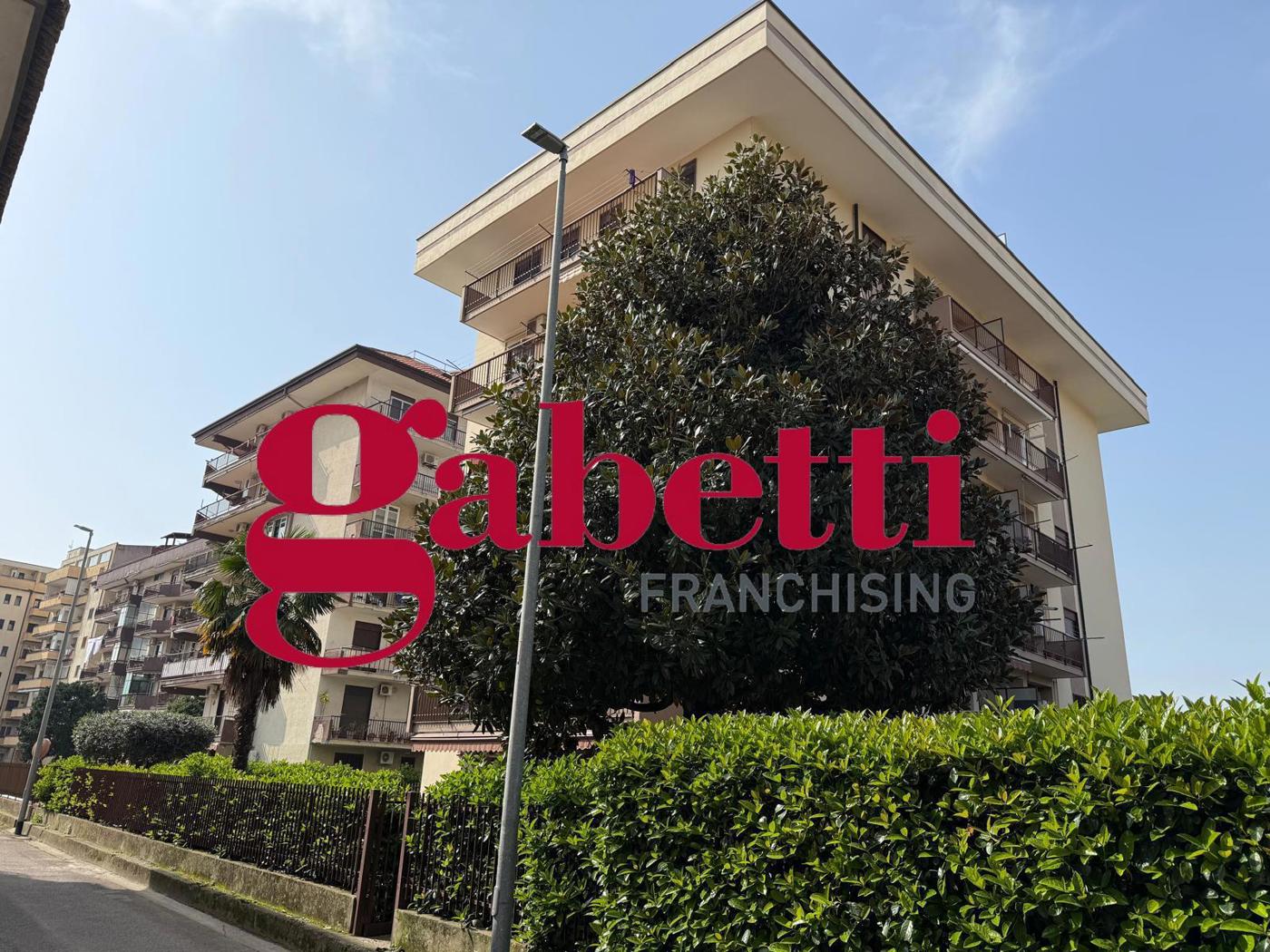 Quadrilocale in vendita a San Nicola la Strada