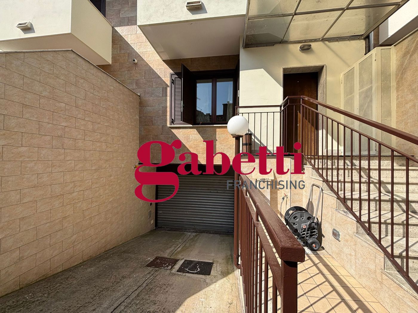 Villa in vendita a Recale