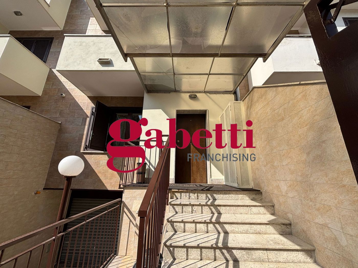 Villa in vendita a Recale