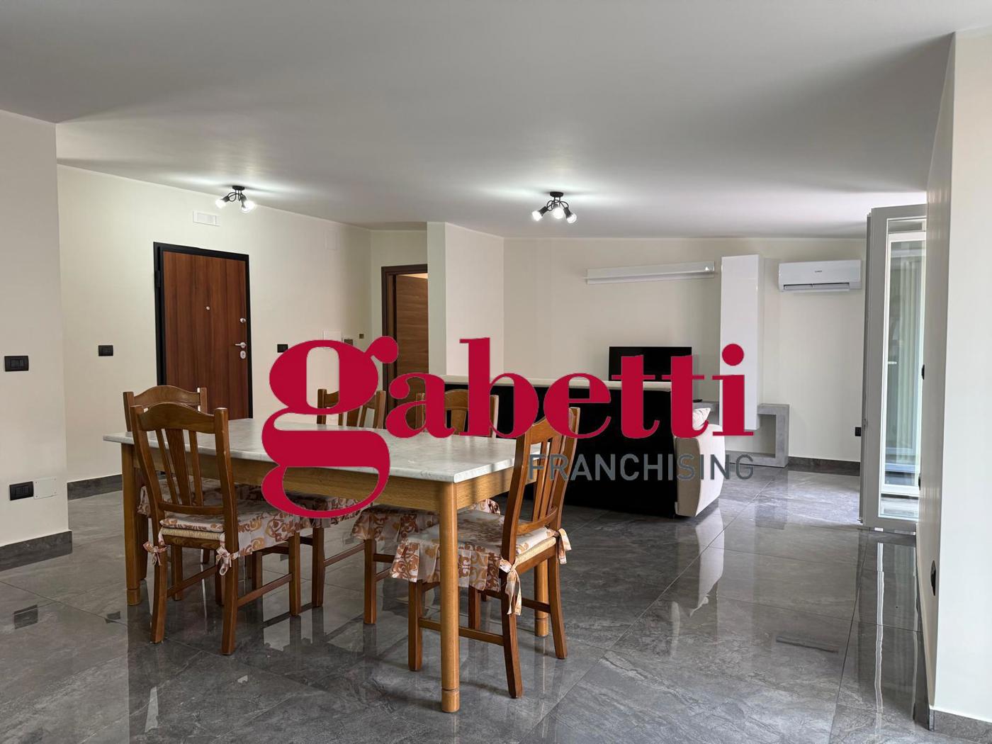 Trilocale in affitto a Marcianise