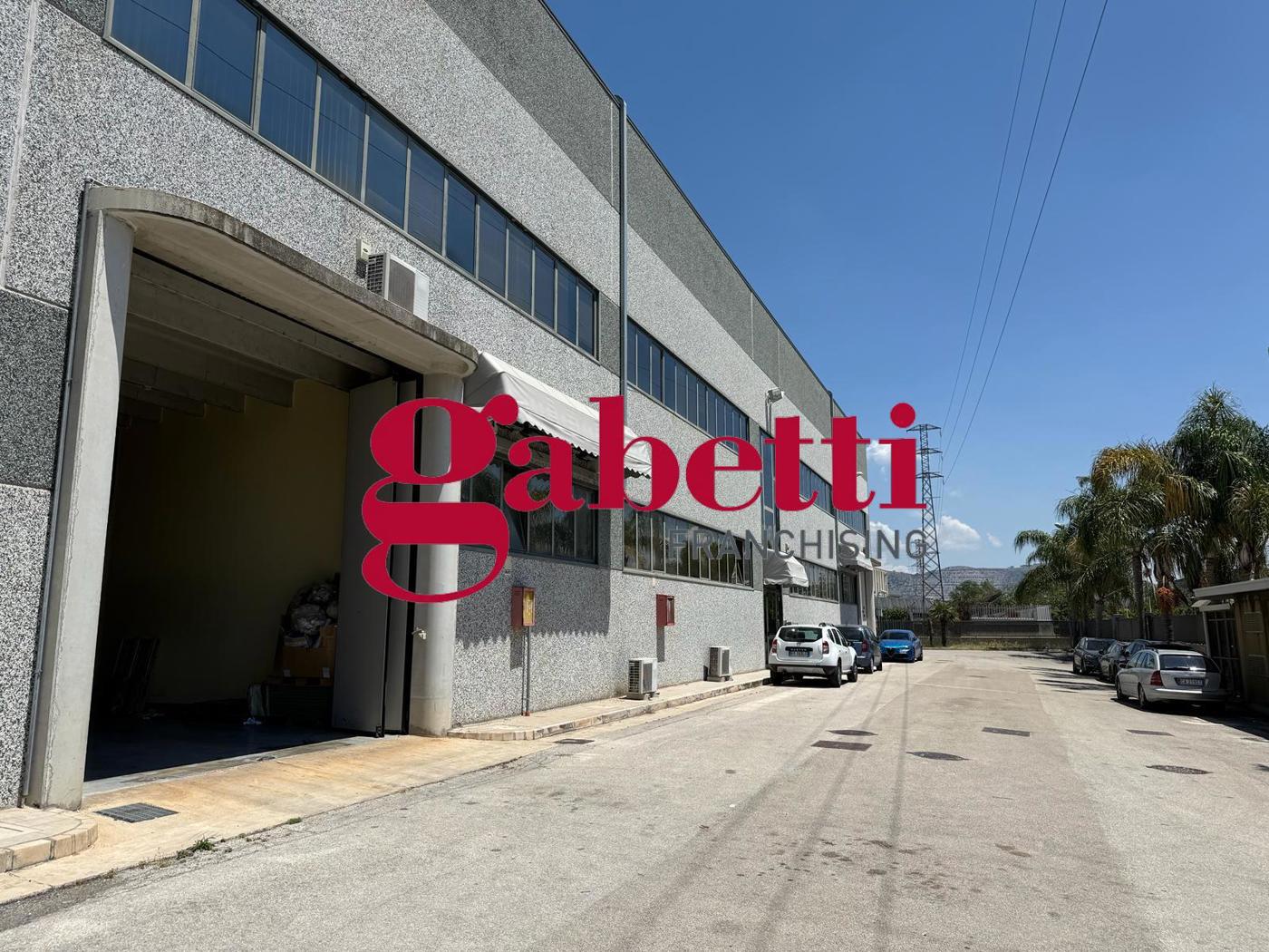 Capannone in affitto a San Nicola la Strada