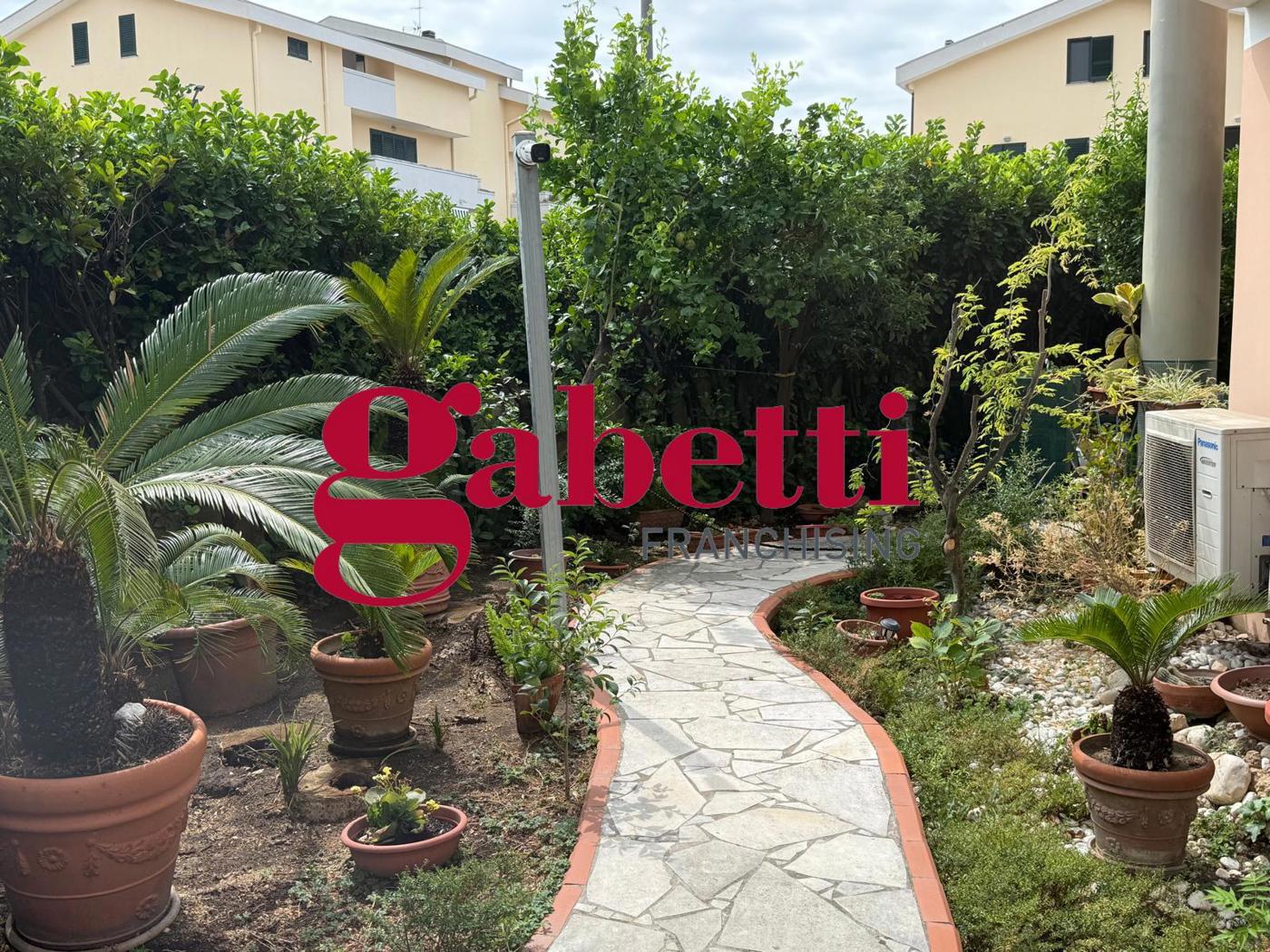 Villetta a schiera in vendita a Caserta