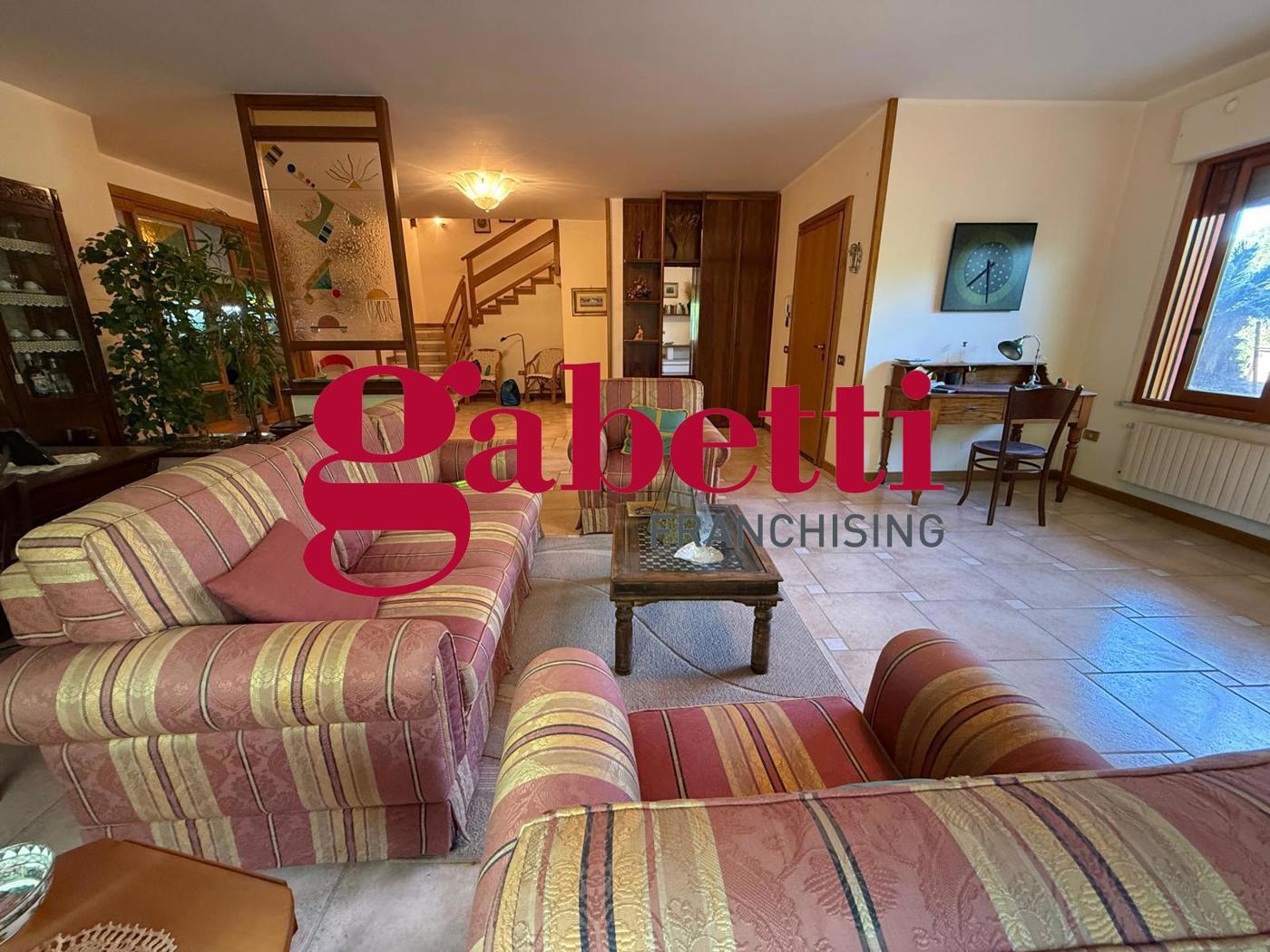 Villa in vendita a Caserta