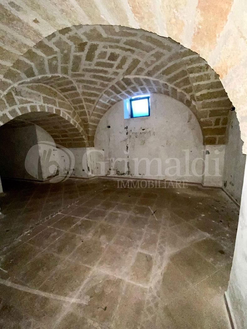 Ufficio in vendita a Parabita