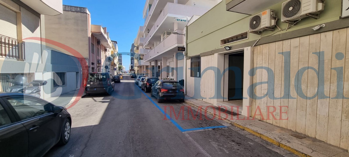 Negozio in affitto a Gallipoli