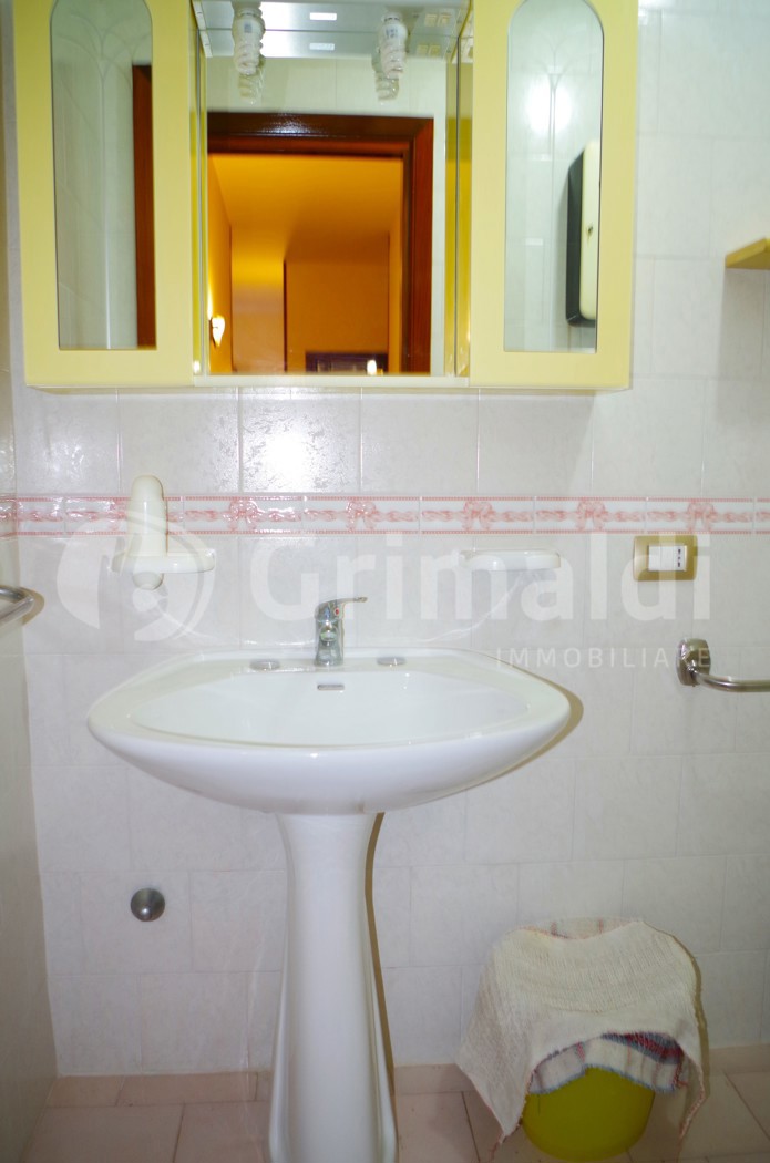 Quadrilocale con giardino a Alezio