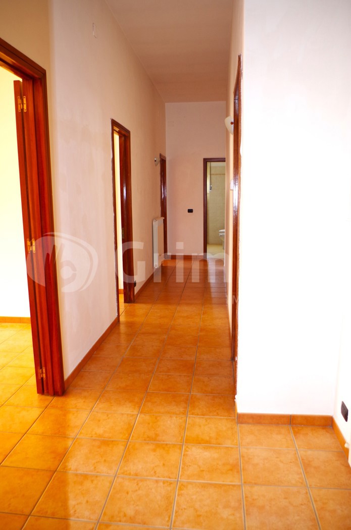 Quadrilocale con box a Sannicola