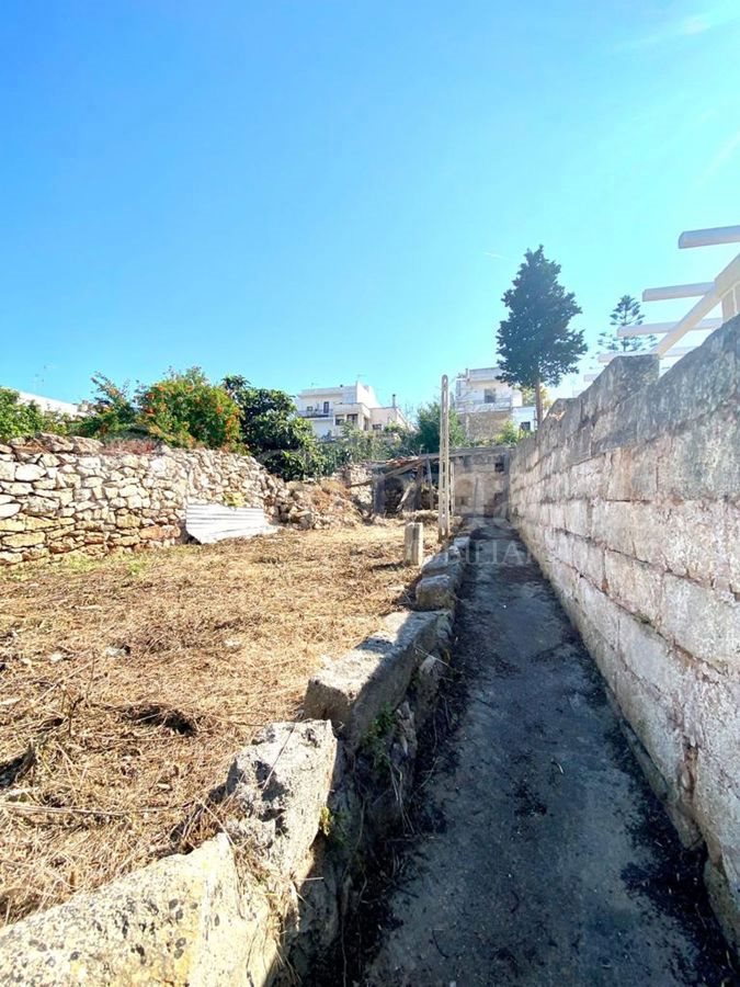 Casa indipendente con giardino a Sannicola