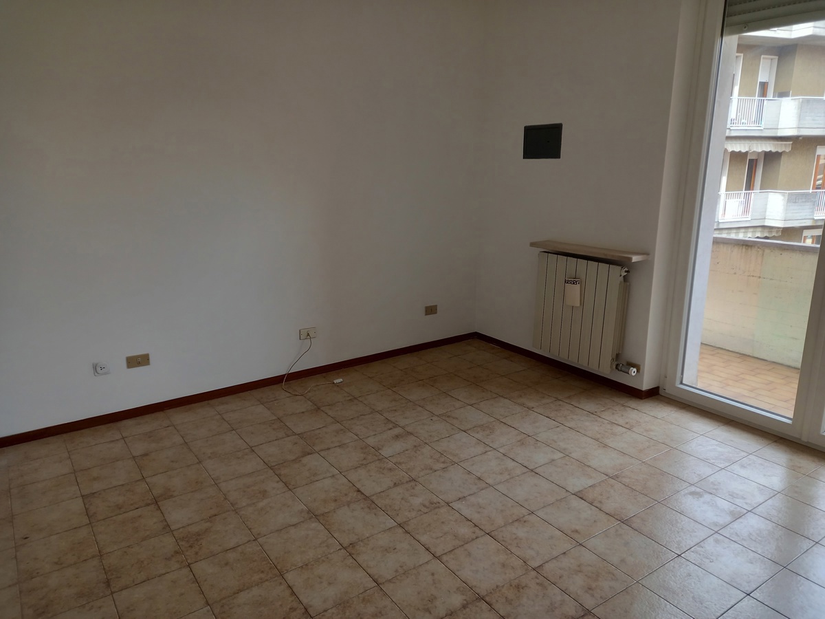 Bilocale arredato in affitto a Verona