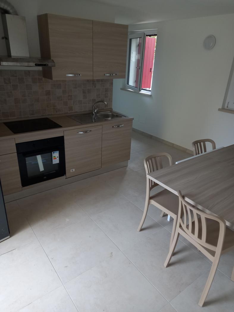 Villa arredata in affitto a Verona