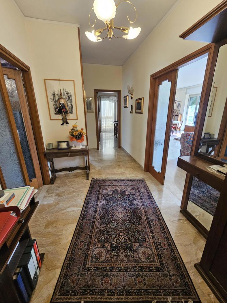 Quadrilocale in vendita a Verona