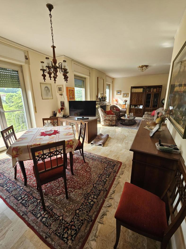 Quadrilocale in vendita a Verona