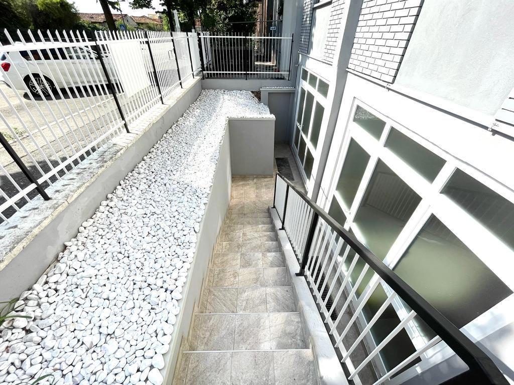 Magazzino in affitto a Verona