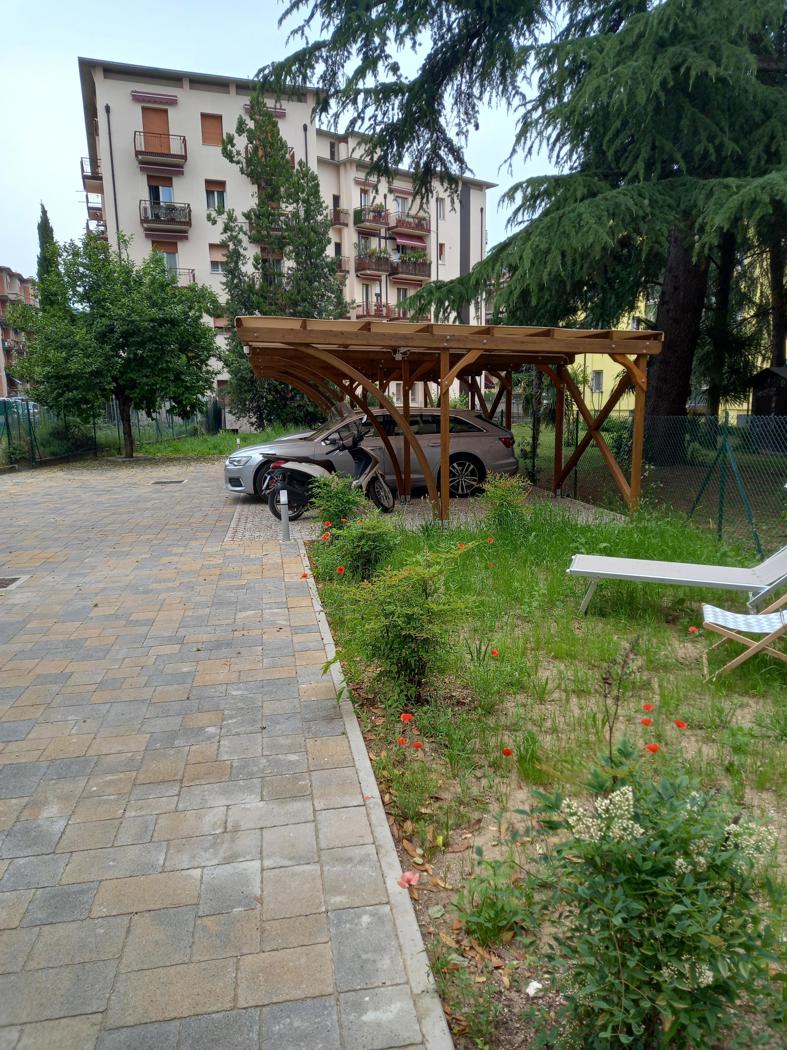 Bilocale arredato in affitto a Verona