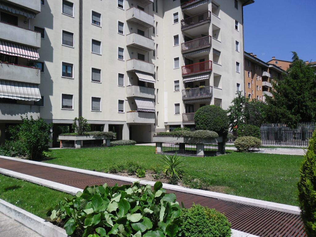 Bilocale arredato in affitto a Verona