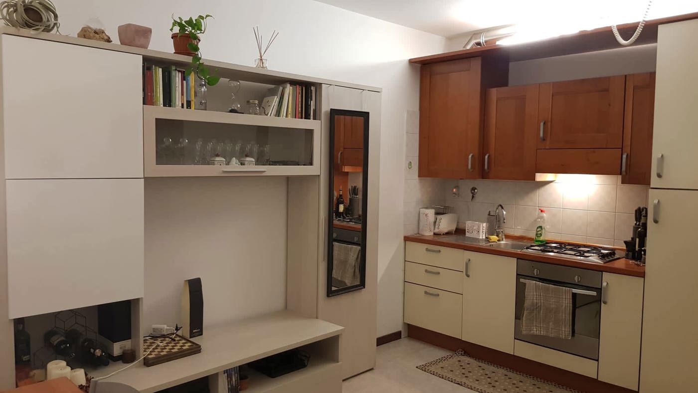 Bilocale arredato in affitto a Verona