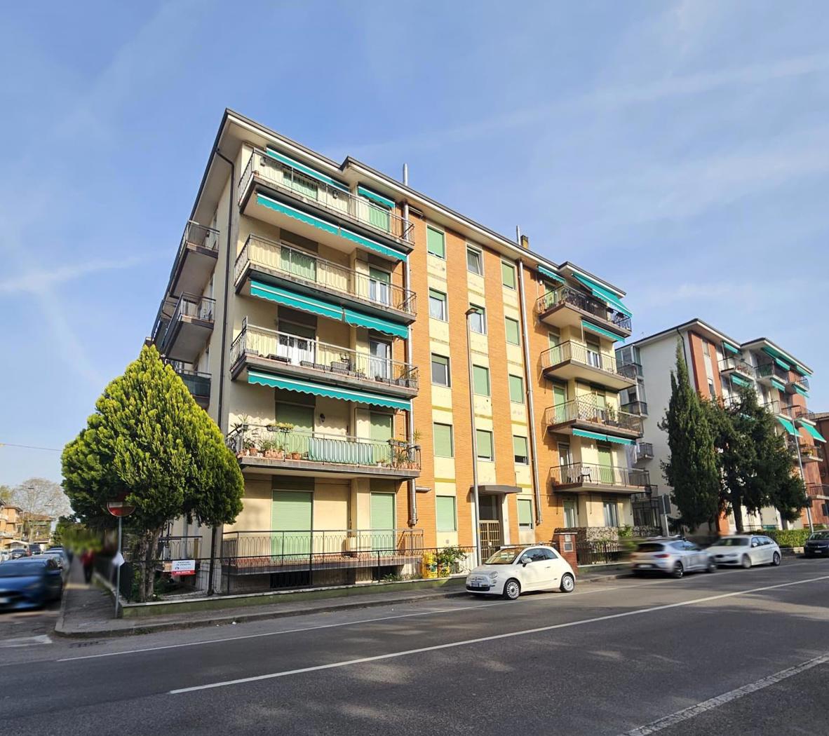 Quadrilocale in vendita a Verona