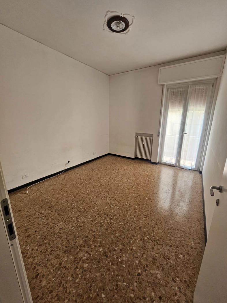 Quadrilocale in affitto a Verona