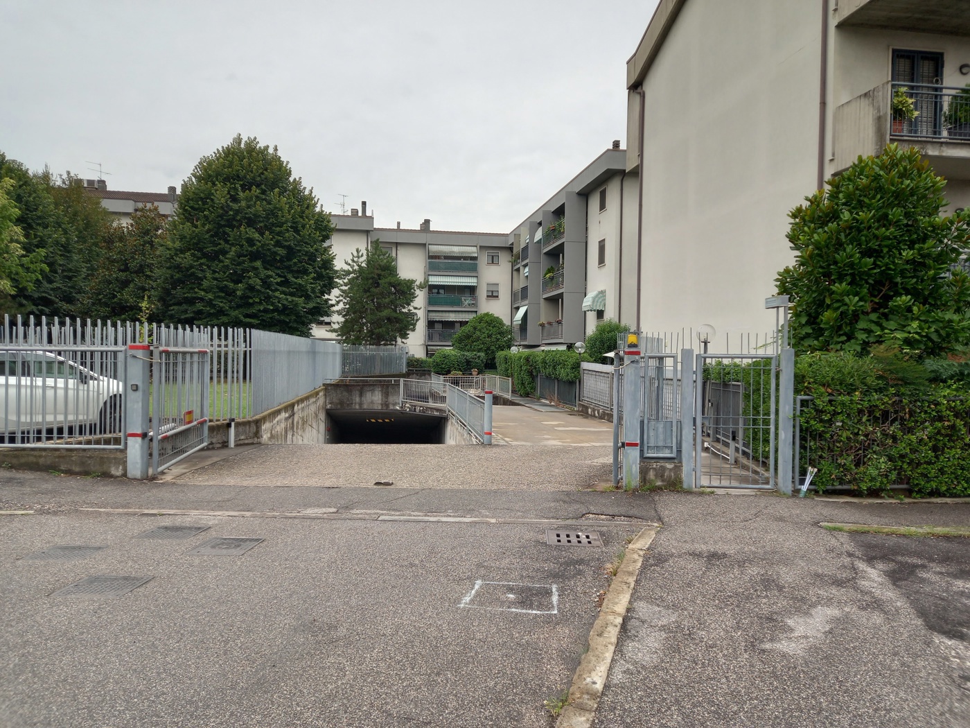 Box/Garage 50mq in vendita a Verona