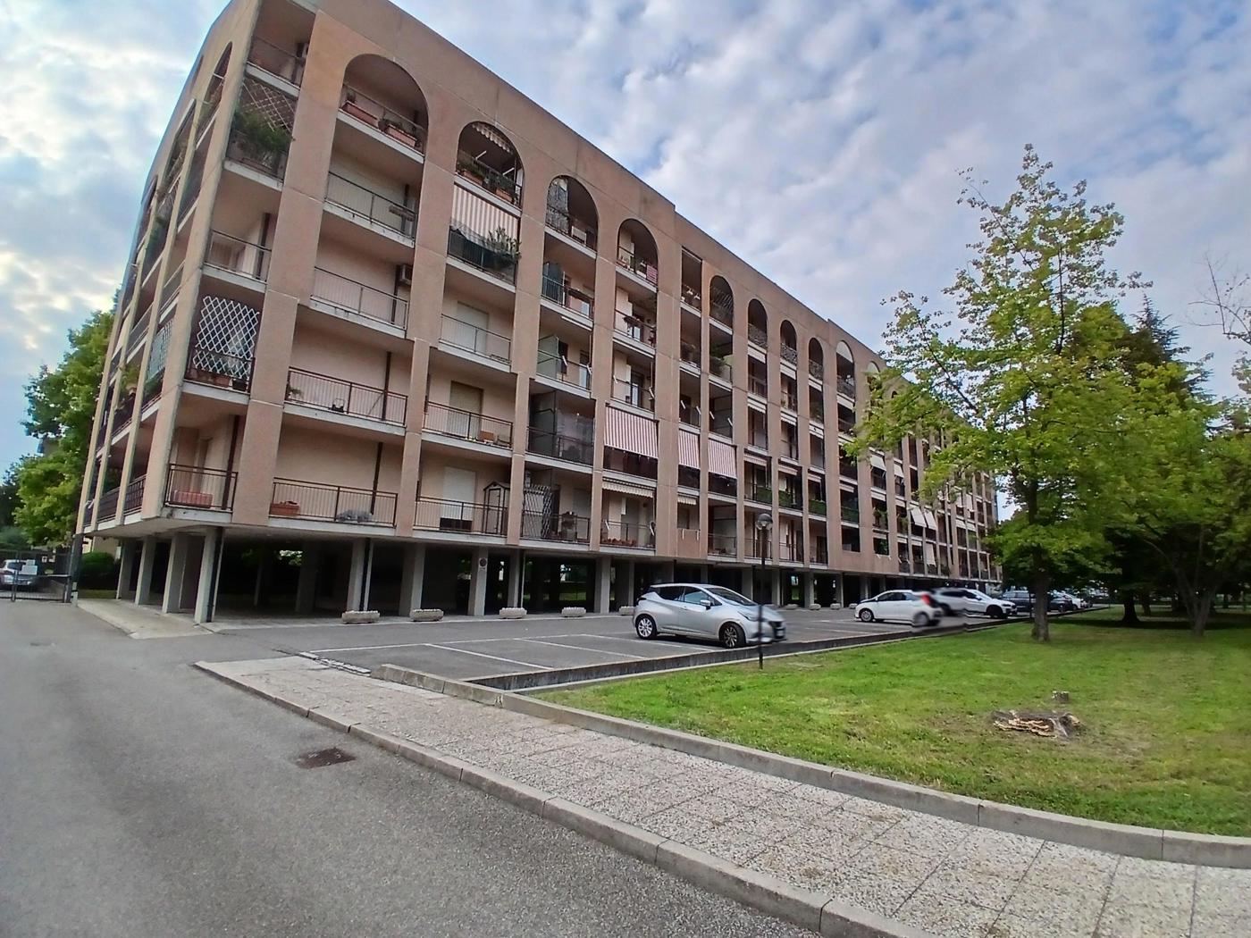 Quadrilocale da ristrutturare a Verona