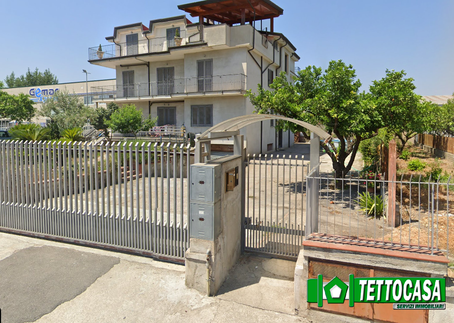 Magazzino in affitto a Somma Vesuviana