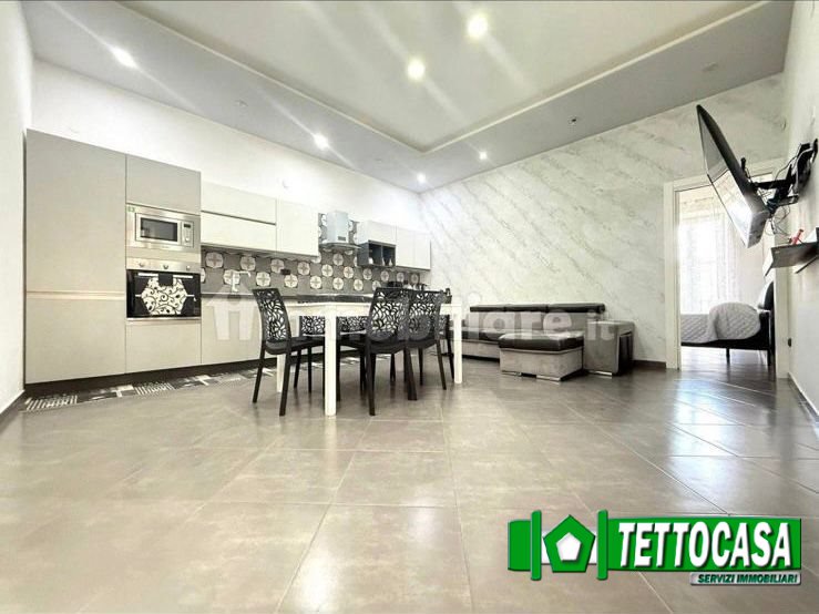 Trilocale in vendita a Castello di Cisterna