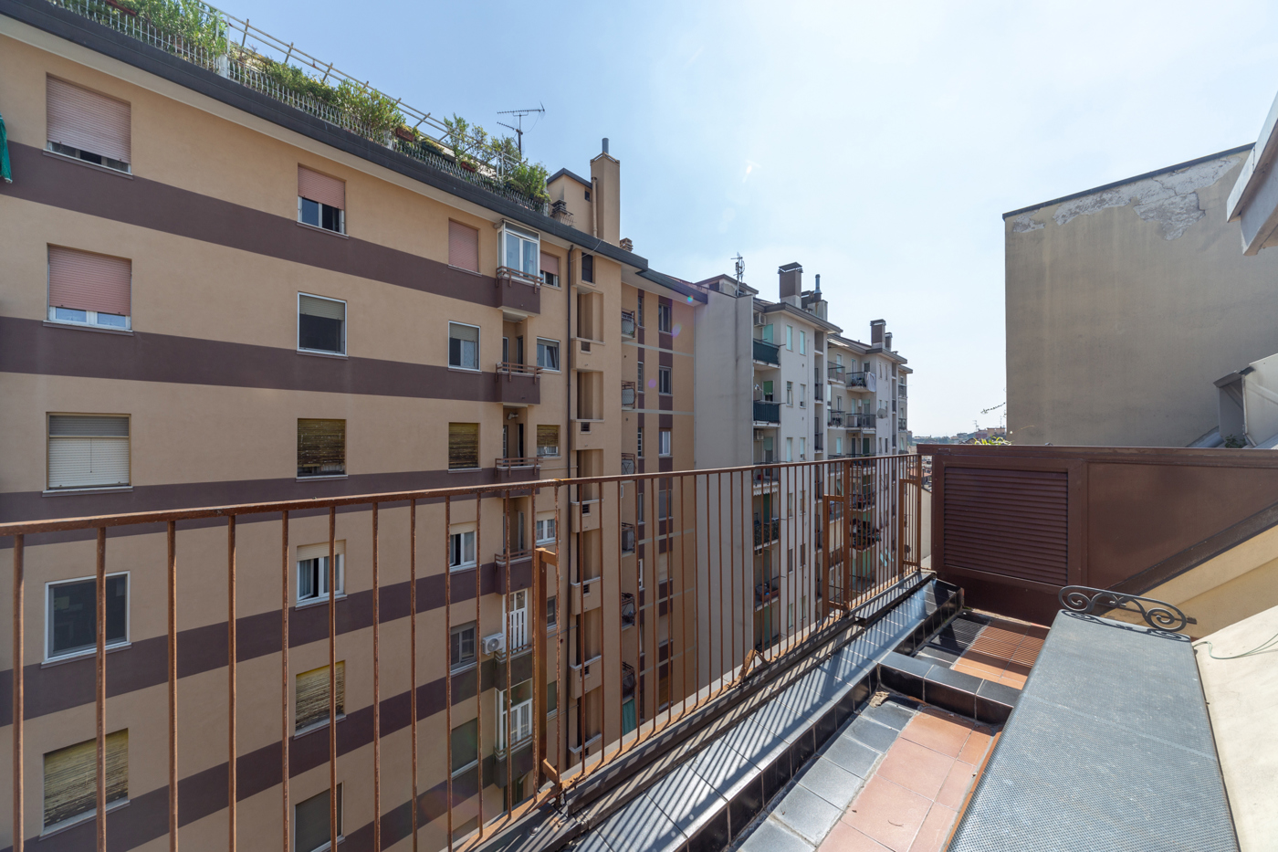 Bilocale arredato in affitto a Milano