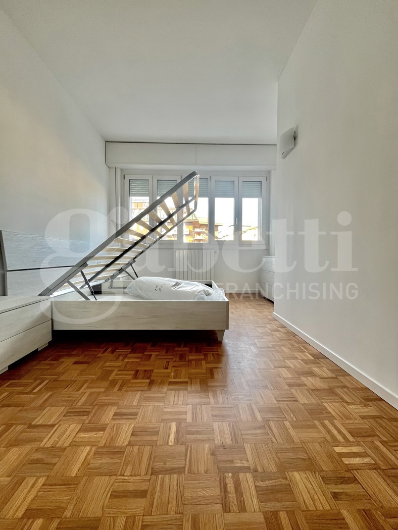 Trilocale arredato in affitto a Garbagnate Milanese