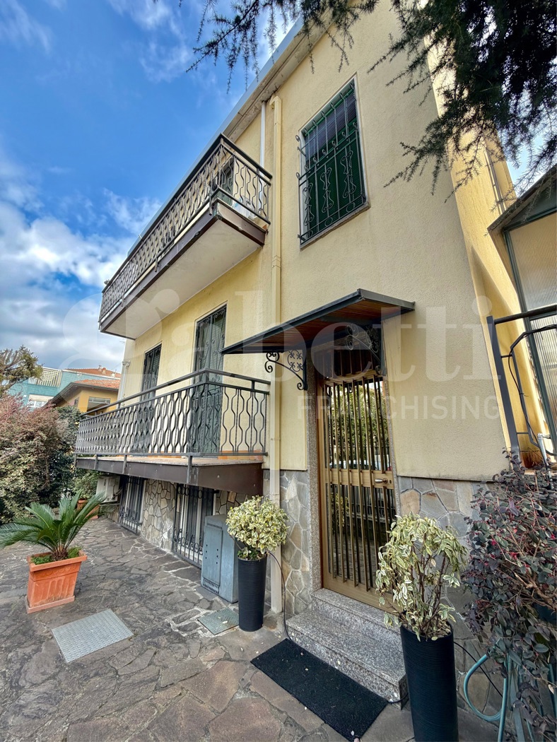 Appartamento con giardino a Milano