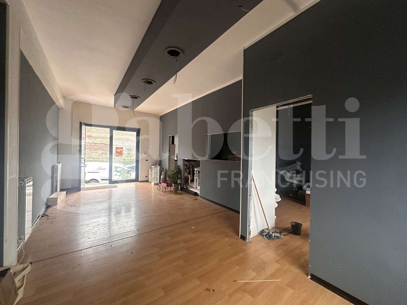 Negozio in vendita a Avellino