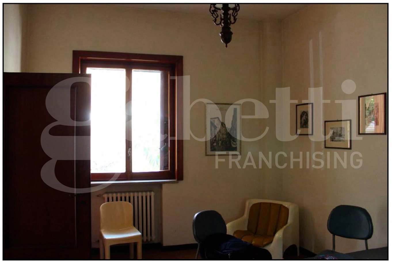 Trilocale con giardino a Avellino