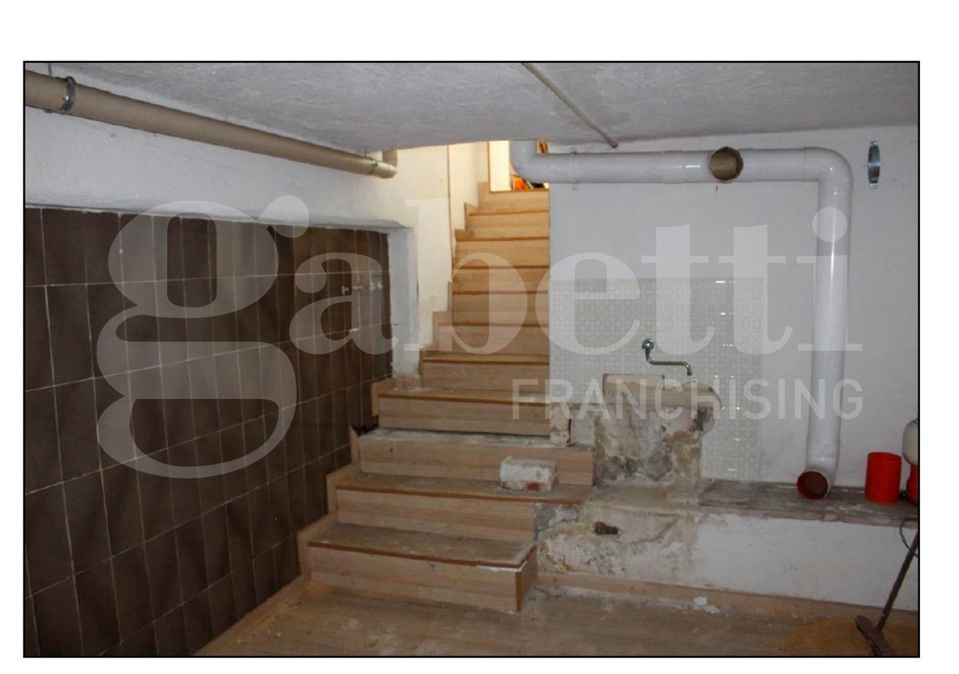 Trilocale con giardino a Avellino