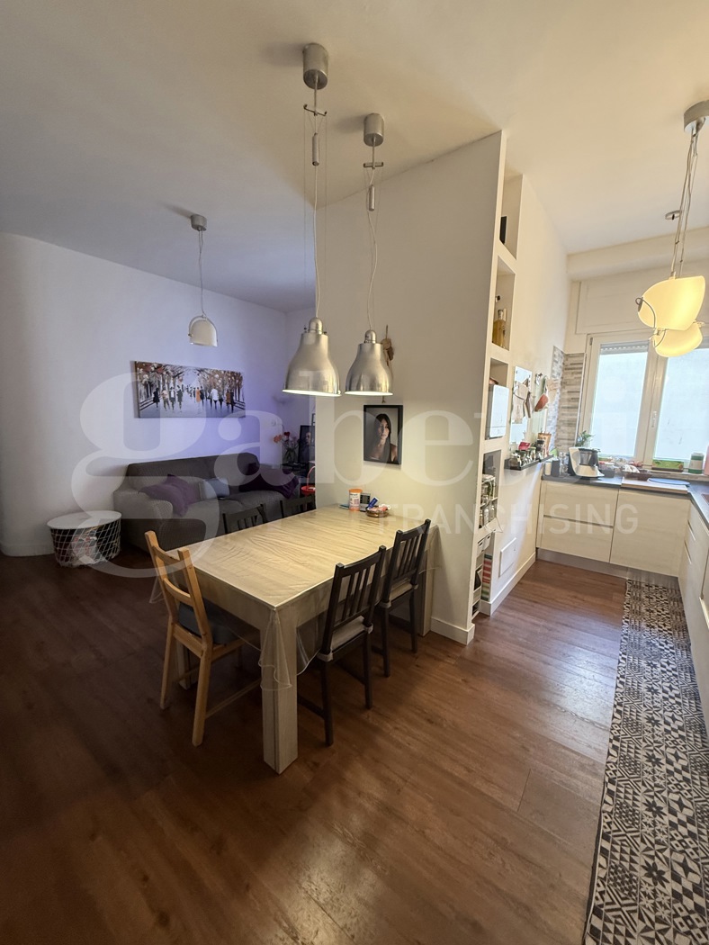 Trilocale arredato in affitto a Avellino