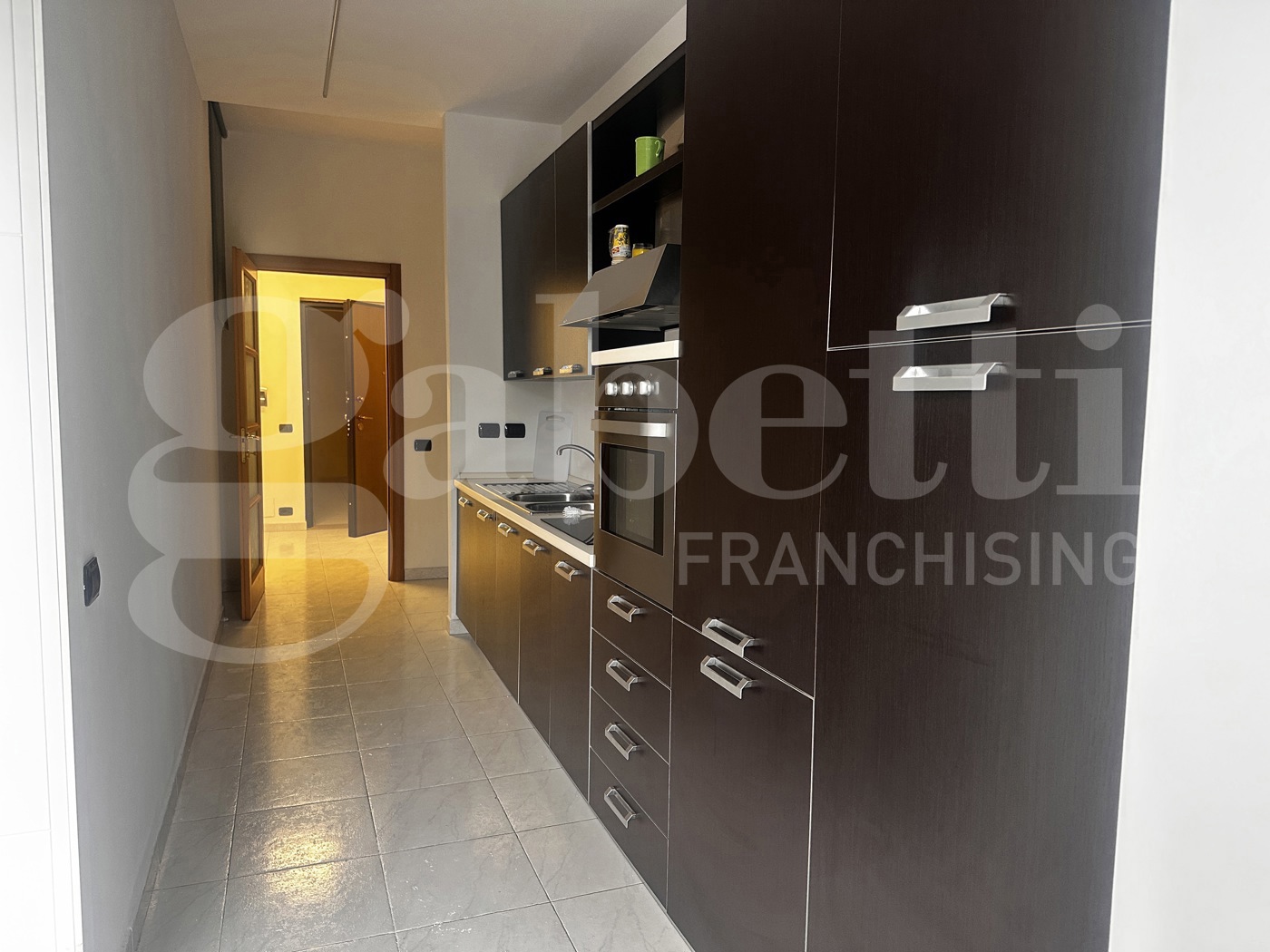 Trilocale arredato in affitto a Avellino