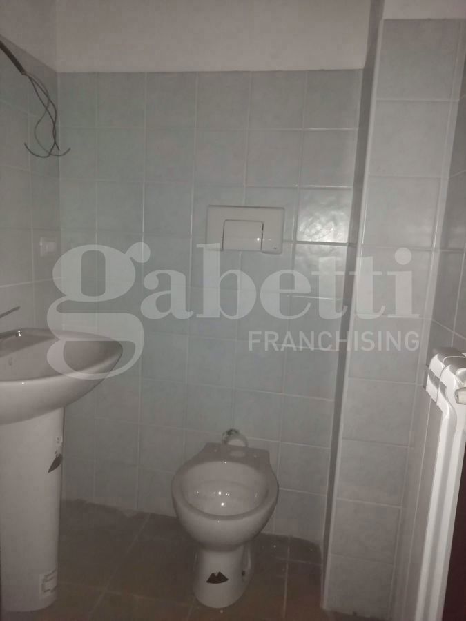 Negozio in affitto a Avellino