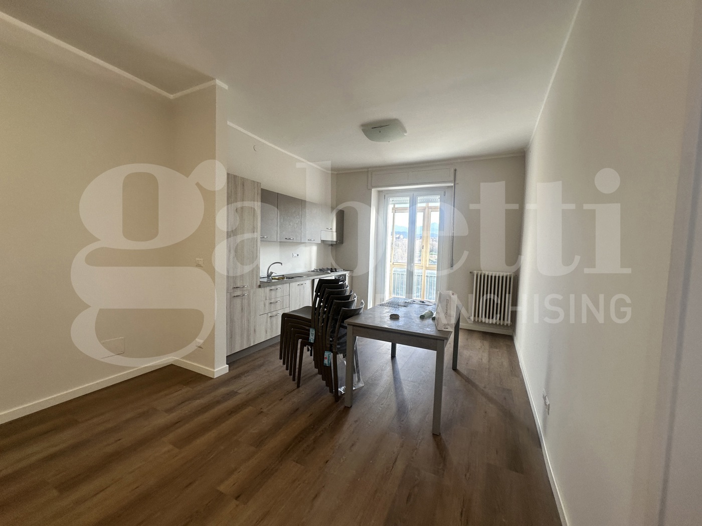 Quadrilocale arredato in affitto a Avellino