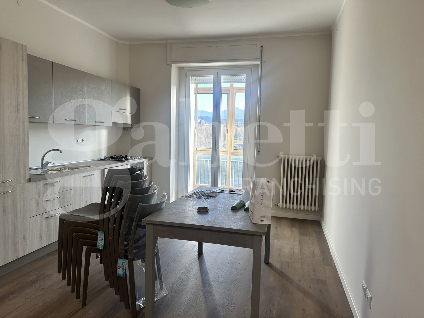 Quadrilocale arredato in affitto a Avellino