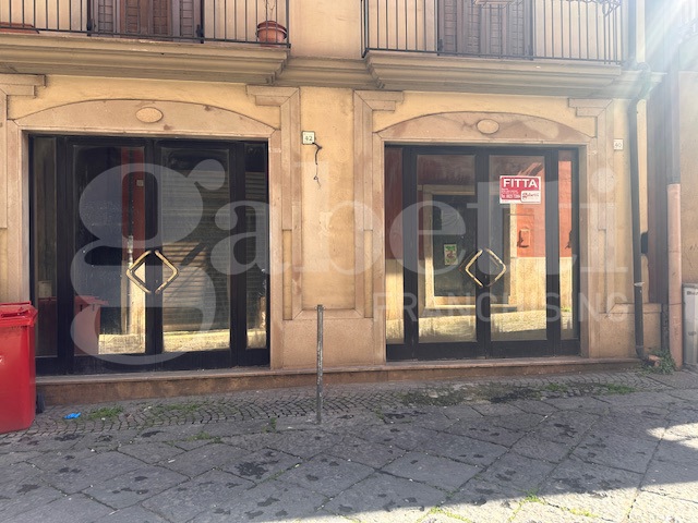 Negozio in affitto a Avellino