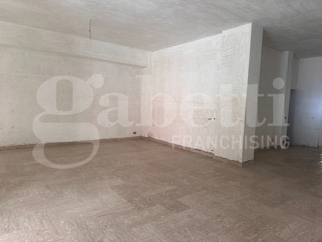 Negozio in affitto a Avellino