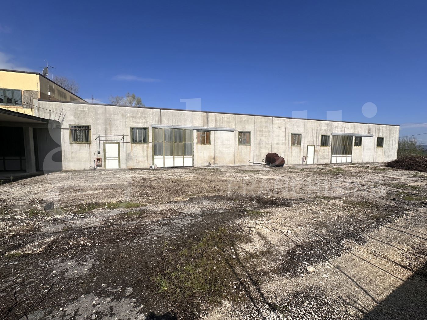 Capannone in affitto a Pietradefusi