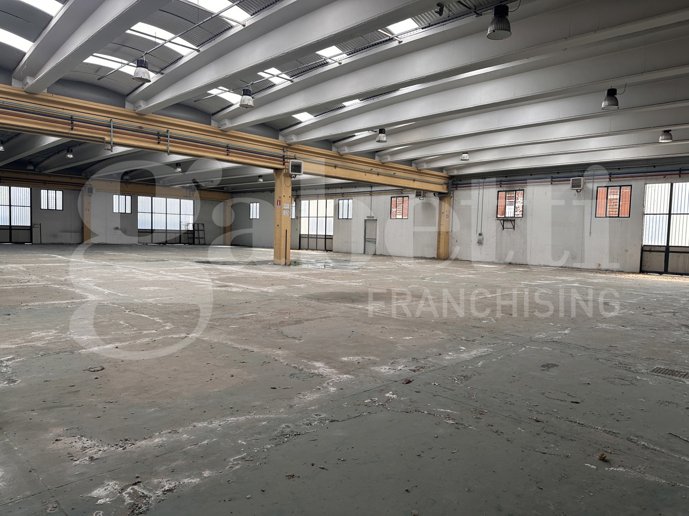 Capannone in affitto a Pietradefusi