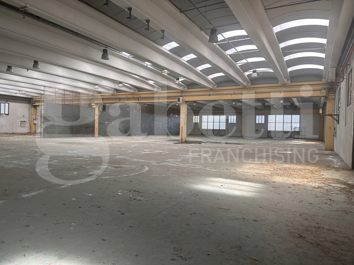 Capannone in affitto a Pietradefusi