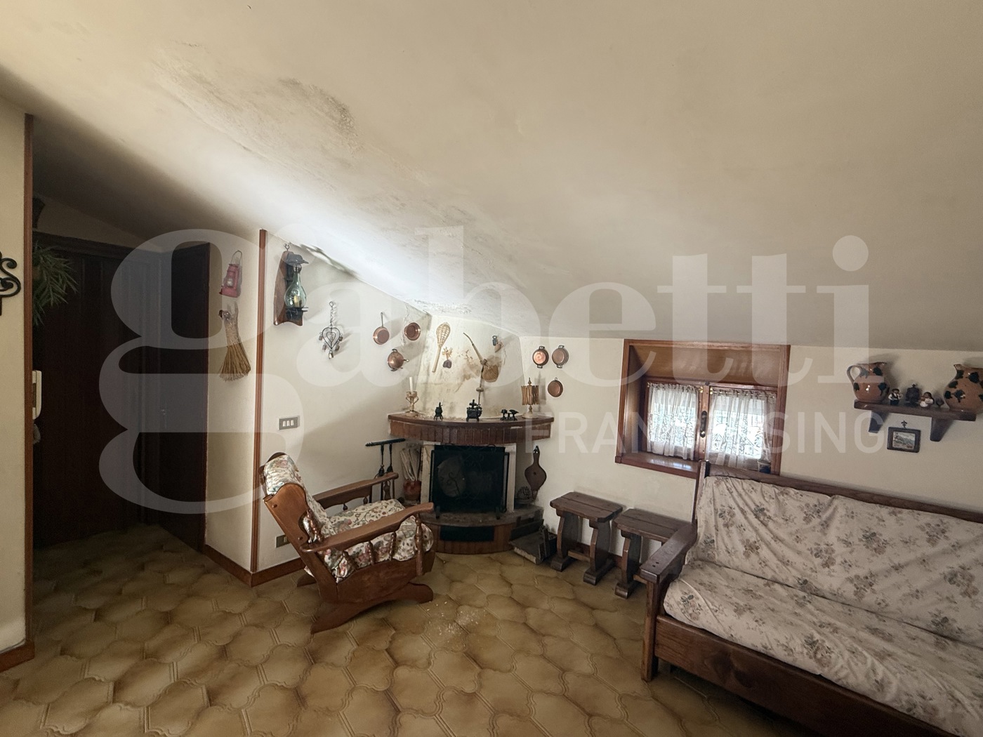 Bilocale in vendita a Pietrastornina