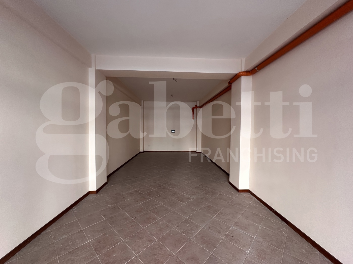 Negozio in vendita a Avellino