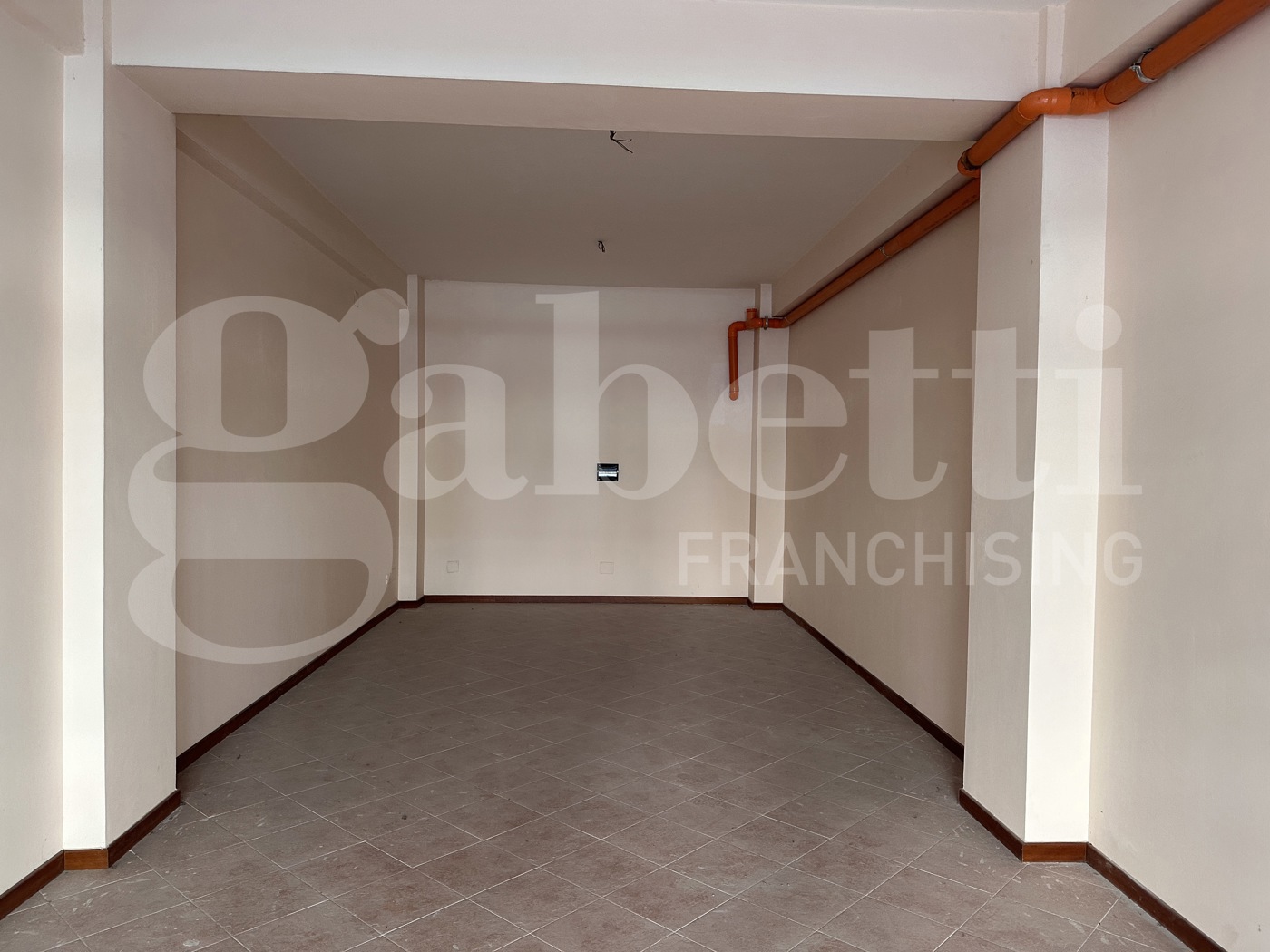 Negozio in vendita a Avellino