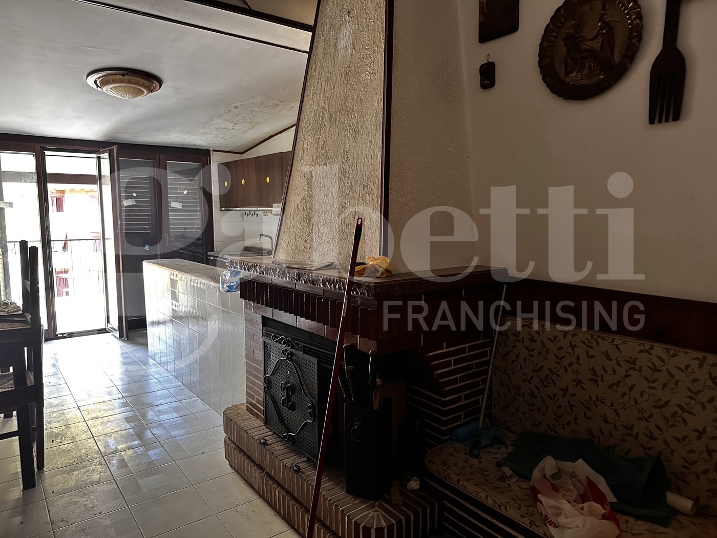 Attico da ristrutturare a Monteforte Irpino