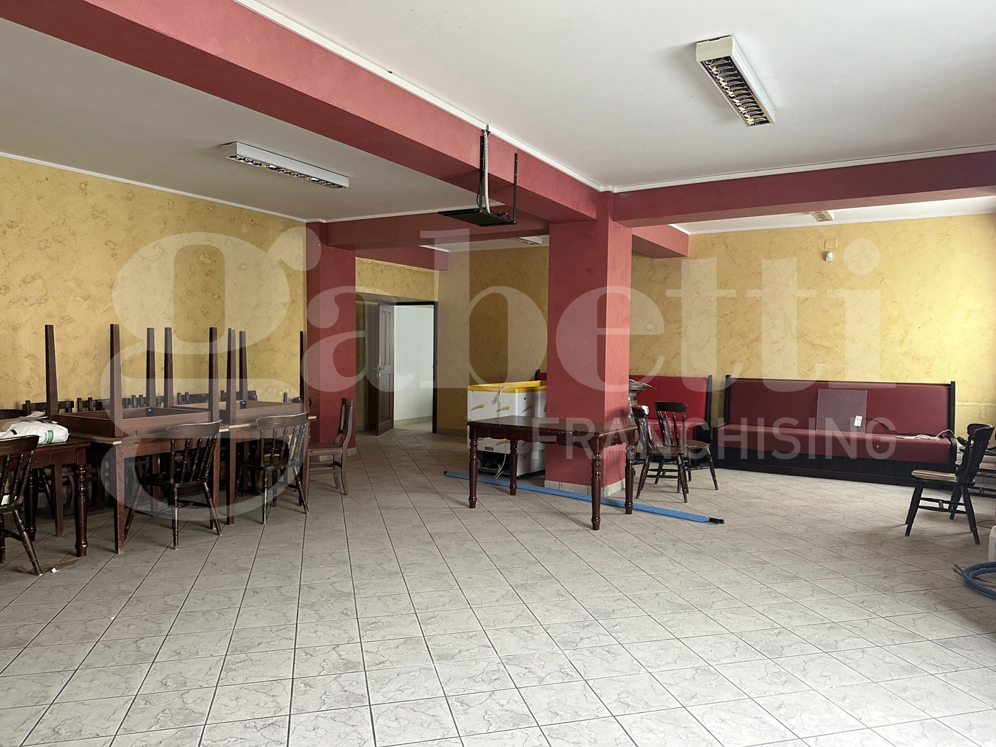 Negozio in vendita a Calitri
